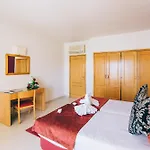 Grand Muthu Da Oura Hotel apartamentowy 5*