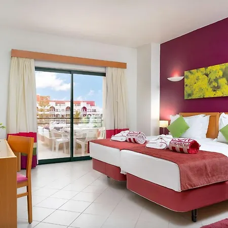 Hotel apartamentowy Grand Muthu Da Oura Albufeira