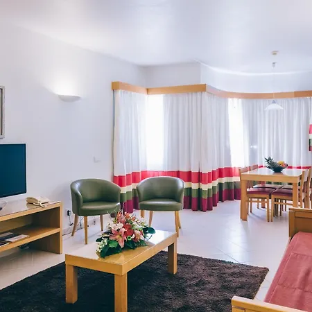 Grand Muthu Da Oura Hotel apartamentowy