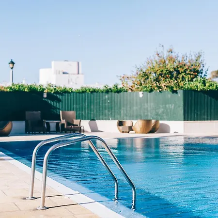 Aparthotel Grand Muthu Da Oura