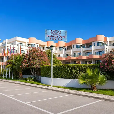 Hotel apartamentowy Grand Muthu Da Oura 5*
